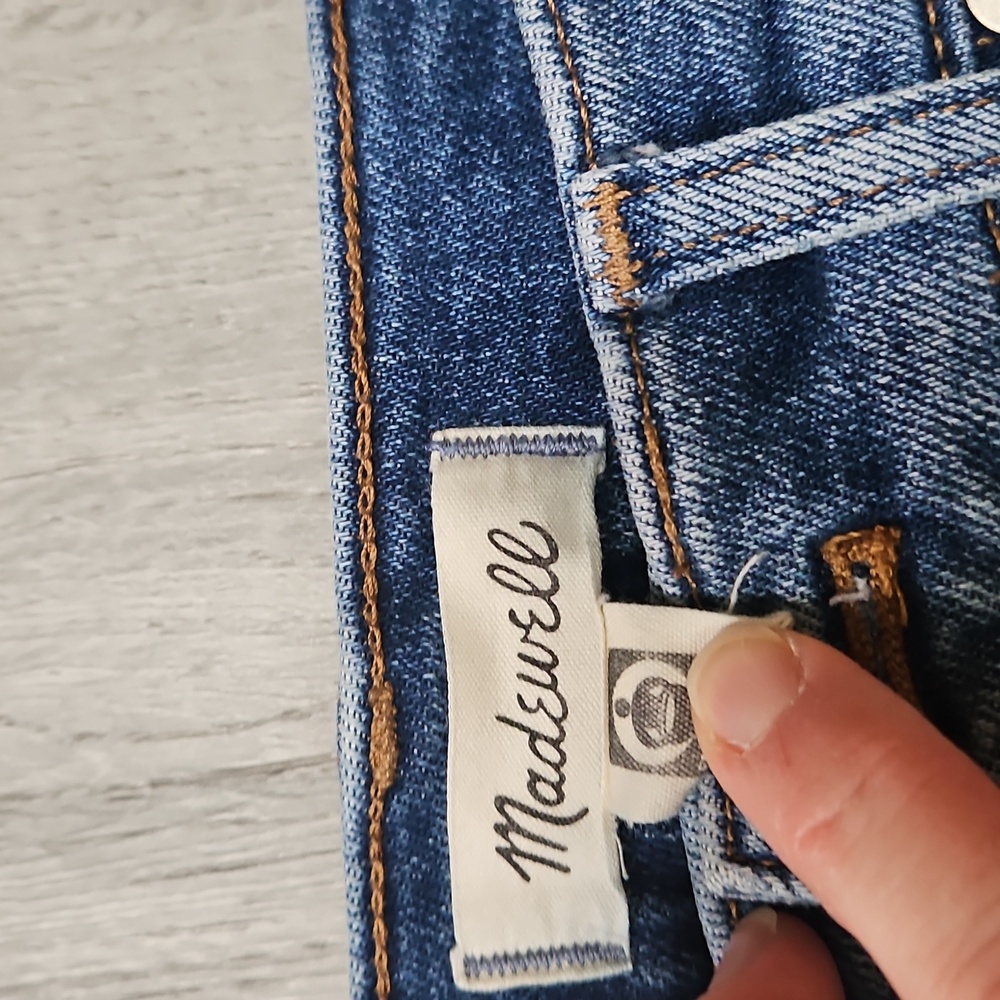 Madewell Light Blue Cropped Ankle Jeans - Picture 5 of 5